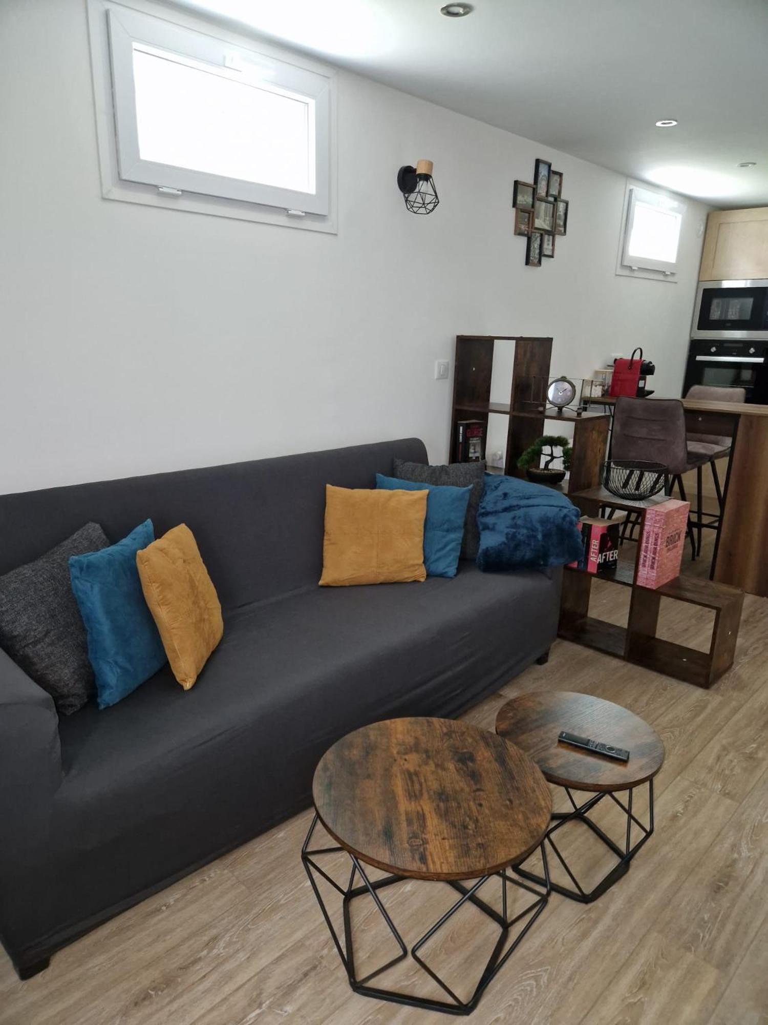 Charming Apartment Near La Defense, Paris Безон Экстерьер фото